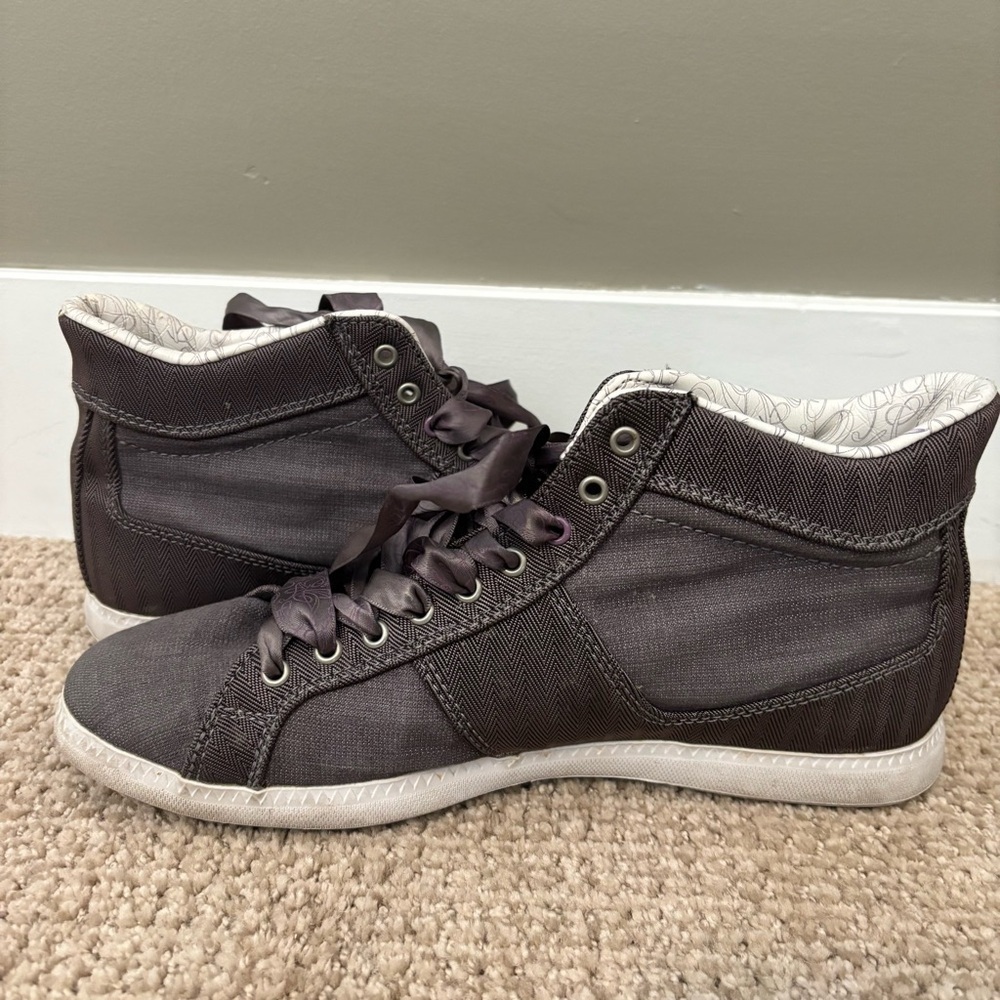 Lacoste High-Top Sneakers in Dark Purple Gray - size 7​​ - Picture 7 of 8